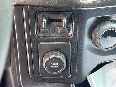 Used 2022 Ford F150 XL w/ STX Appearance Package RWD image 28