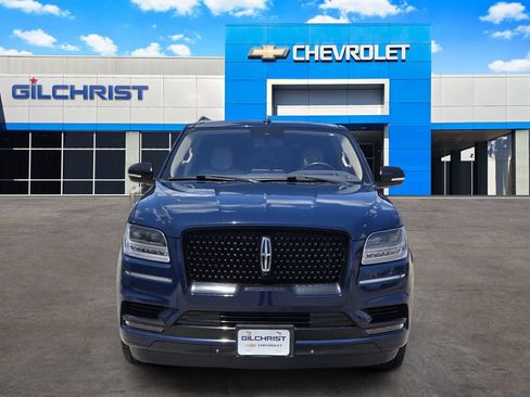 Used 2020 Lincoln Navigator Reserve w/ Luxury Package RWD image 2