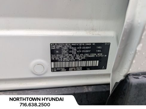 Used 2021 Toyota RAV4 LE image 35