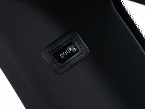 Certified 2022 Rolls-Royce Ghost image 31