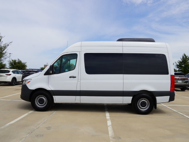 Used 2025 Mercedes-Benz Sprinter 2500 image 6