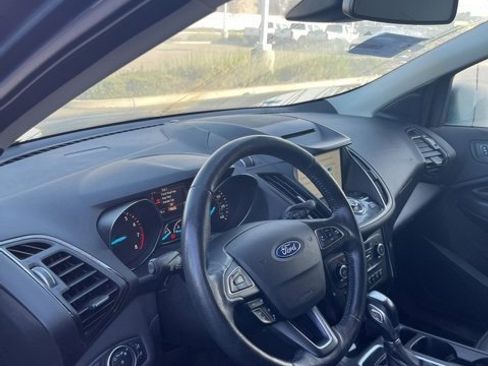 Used 2018 Ford Escape Titanium w/ Ford Safe & Smart Package image 13