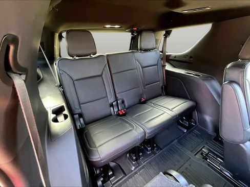 Used 2021 GMC Yukon Denali w/ Denali Ultimate Package AWD/4WD image 19