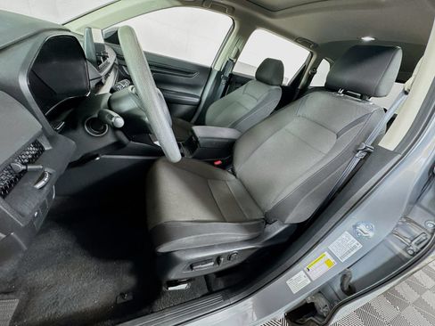 Used 2023 Honda CR-V EX image 12