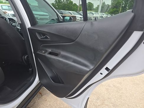 Used 2024 Chevrolet Equinox LT AWD/4WD image 75