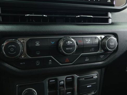 New 2026 Jeep Wrangler Sport S AWD/4WD image 17