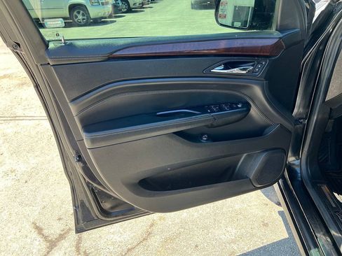 Used 2015 Cadillac SRX Luxury w/ Driver Awareness Package AWD/4WD image 27
