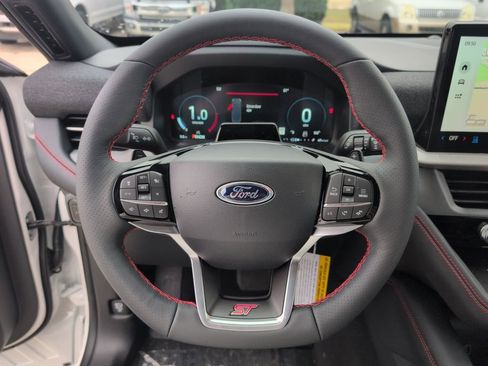 New 2026 Ford Explorer ST image 31