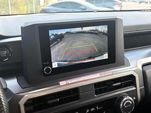 Used 2025 Toyota Tacoma SR5 image 27