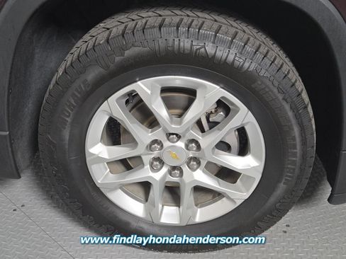 Used 2019 Chevrolet Traverse LT AWD/4WD image 12