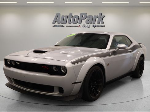 Certified 2021 Dodge Challenger R/T Scat Pack RWD image 6
