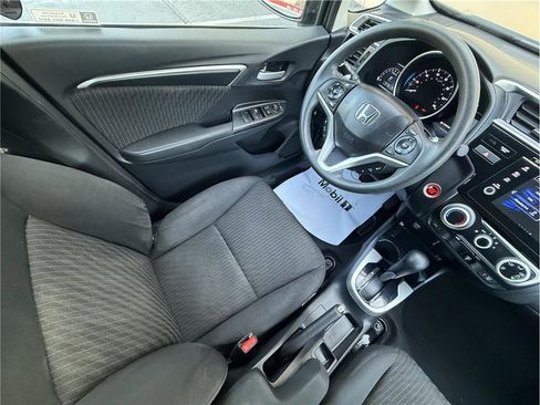 Used 2019 Honda Fit EX image 10