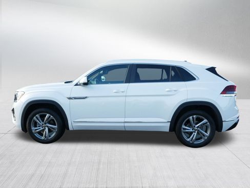 Certified 2024 Volkswagen Atlas Cross Sport SEL R-Line image 4