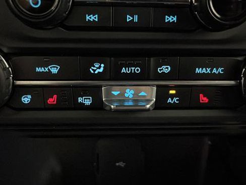 Used 2024 Ford Bronco Outer Banks AWD/4WD image 28