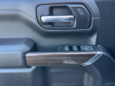 Used 2019 Chevrolet Silverado 1500 RST w/ All-Star Edition RWD image 14