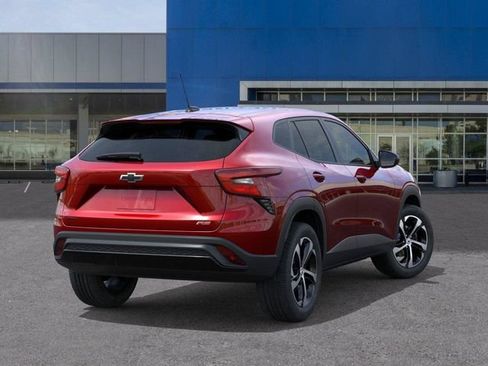 New 2026 Chevrolet Trax RS FWD image 4