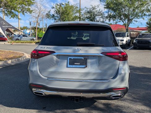 Used 2024 Mercedes-Benz GLE 350 4MATIC image 7