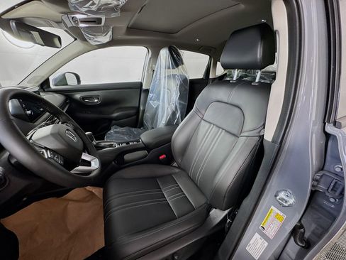 New 2026 Honda HR-V EX-L image 9
