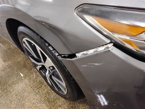 Used 2017 Nissan Maxima 3.5 SL image 15