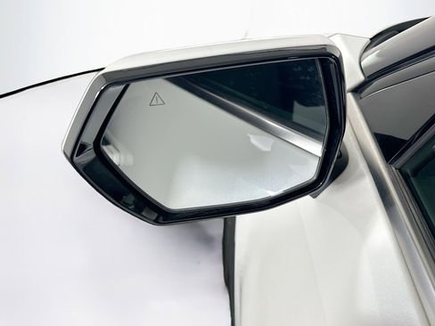 Used 2024 Kia EV9 Light Long Range image 16