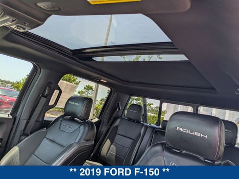 Used 2019 Ford F150 Raptor w/ Equipment Group 802A Luxury AWD/4WD image 34