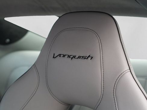 Used 2016 Aston Martin Vanquish Coupe RWD image 10