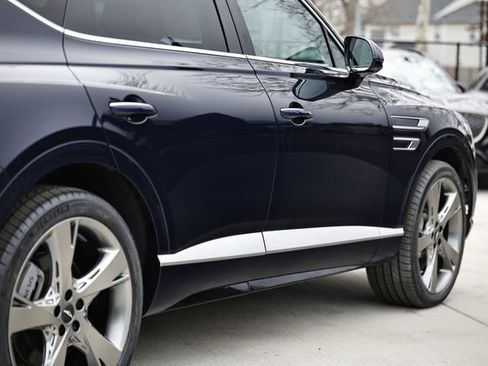 Used 2023 Genesis GV80 2.5T w/ Prestige Package image 8