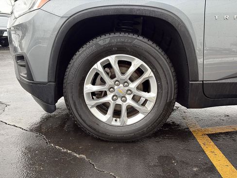 Used 2020 Chevrolet Traverse LS w/ LPO, Floor Liner Package image 27