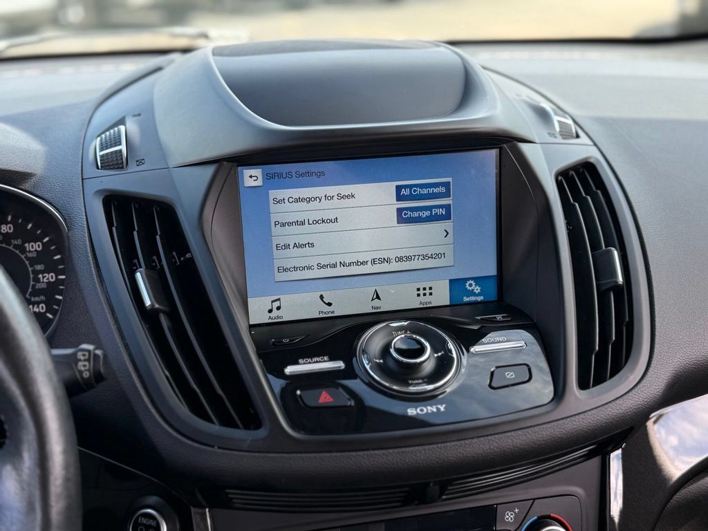 Used 2019 Ford Escape Titanium AWD/4WD image 22