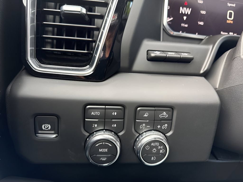 Used 2026 GMC Sierra 1500 Denali w/ Denali Reserve Package AWD/4WD image 26