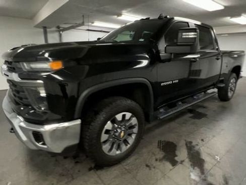 Certified 2024 Chevrolet Silverado 2500 LT w/ All Star Edition AWD/4WD image 4