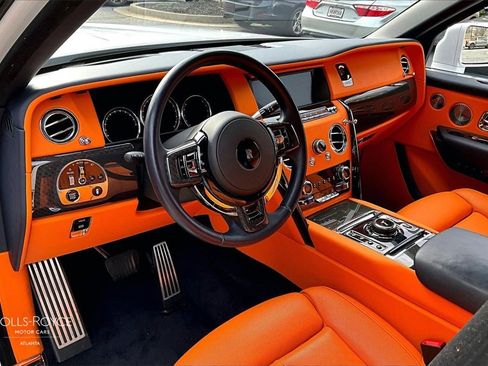 Certified 2021 Rolls-Royce Cullinan Black Badge image 13