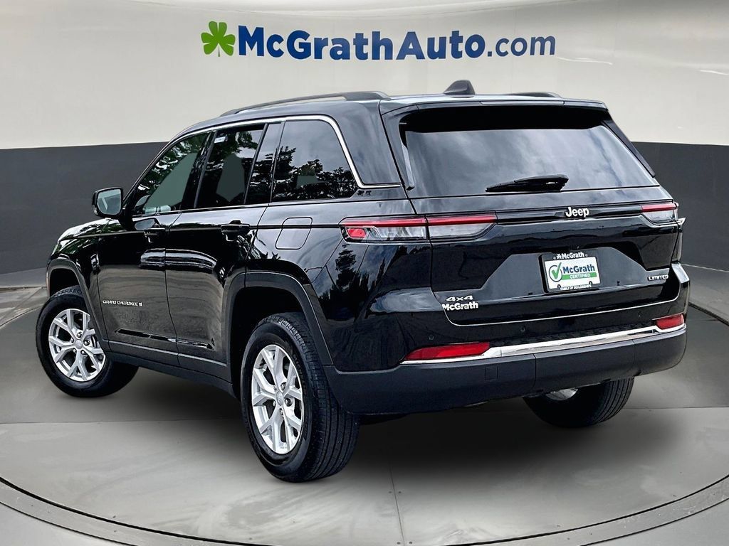 Used 2023 Jeep Grand Cherokee Limited AWD/4WD image 5
