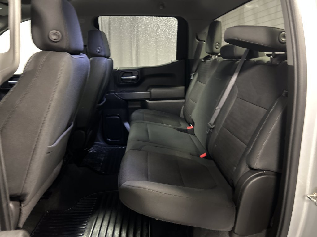 Used 2021 Chevrolet Silverado 1500 LT AWD/4WD image 22