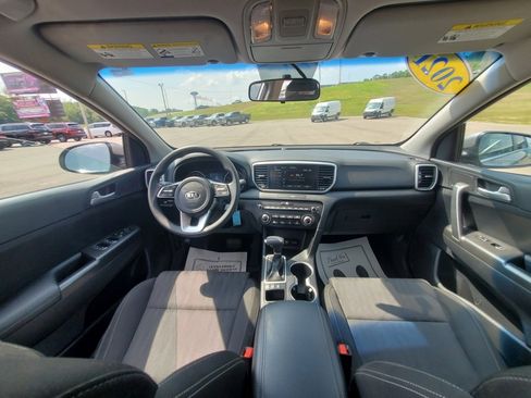 Used 2021 Kia Sportage LX image 22