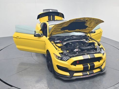 Used 2017 Ford Mustang Shelby GT350R w/ GT350R Equipment Group 920A image 60