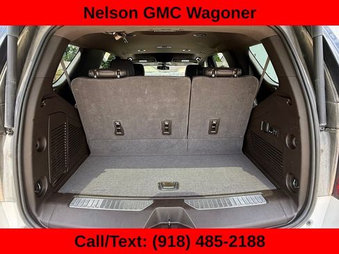 Used 2022 GMC Yukon Denali AWD/4WD image 11
