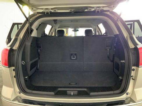 Used 2014 Buick Enclave Leather AWD/4WD image 36