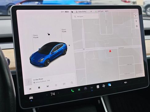 Used 2020 Tesla Model 3 Long Range image 26