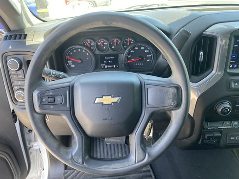 Used 2022 Chevrolet Silverado 1500 Custom AWD/4WD image 12