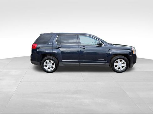 Used 2015 GMC Terrain SLE AWD/4WD image 2