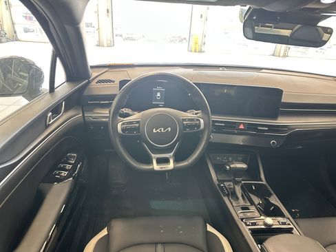 Used 2025 Kia K5 GT-Line w/ GT-Line Premium Package image 2