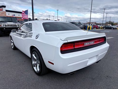 Used 2012 Dodge Challenger R/T w/ Electronics Convenience Group image 4