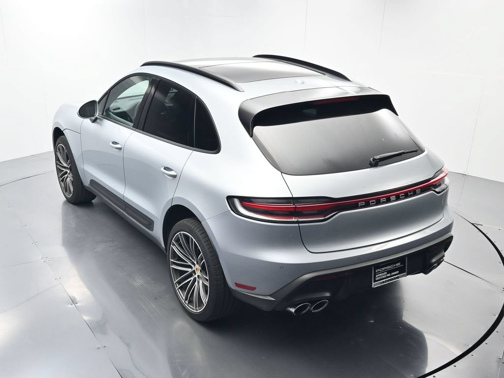 Certified 2026 Porsche Macan AWD/4WD image 36