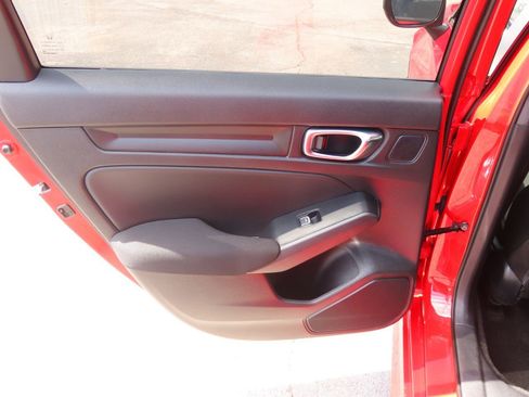 Used 2025 Honda Civic Sport image 17