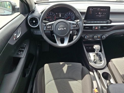 Used 2024 Kia Forte LXS image 11
