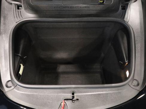 Used 2019 Porsche 718 Cayman S image 36