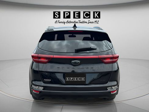Used 2022 Kia Sportage LX AWD/4WD image 4
