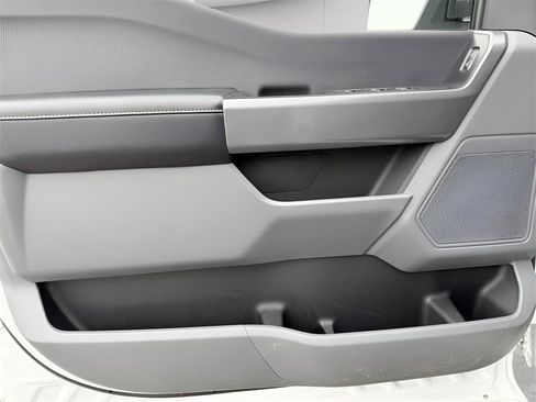 Used 2022 Ford F150 XLT w/ Trailer Tow Package image 21