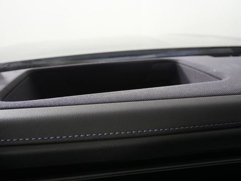 Certified 2023 BMW i7 xDrive60 image 19